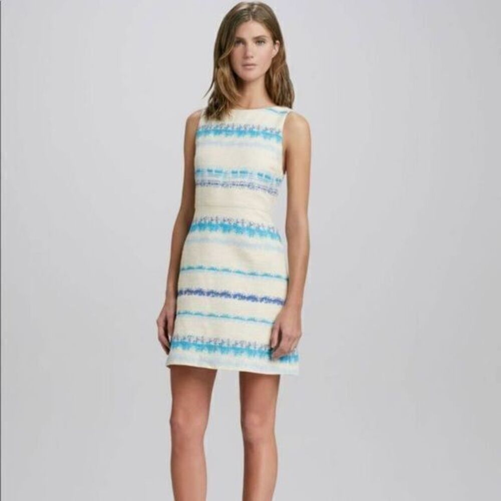 ALICE + OLIVIA Everleigh Blue Striped Back Dress MEDIUM